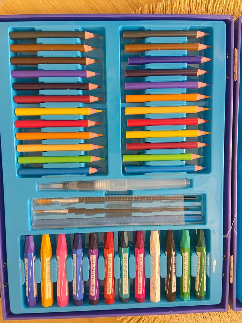 Valise de couleur 88 PCS